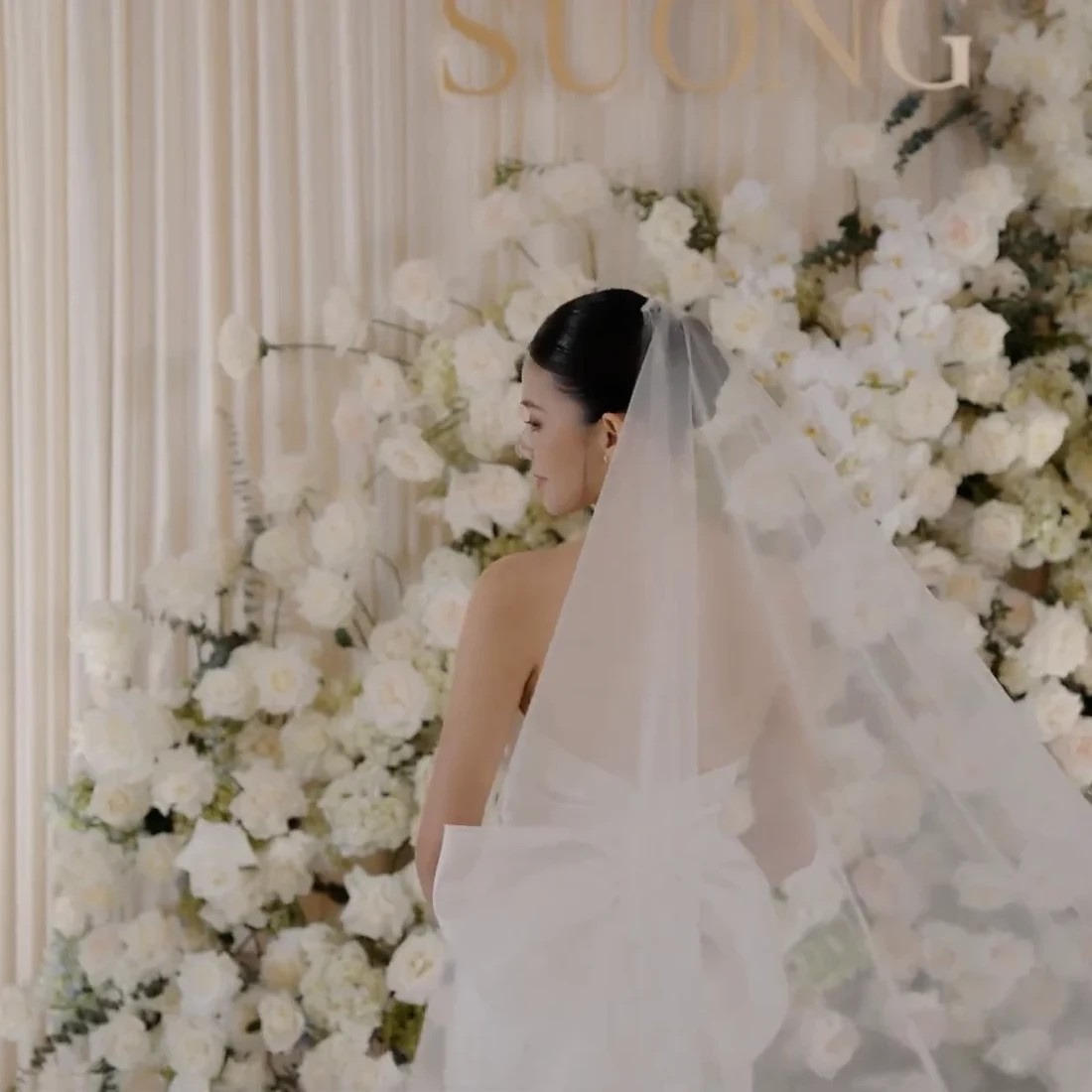 A wedding stage integrated with the interior design of Park Hyatt Saigon