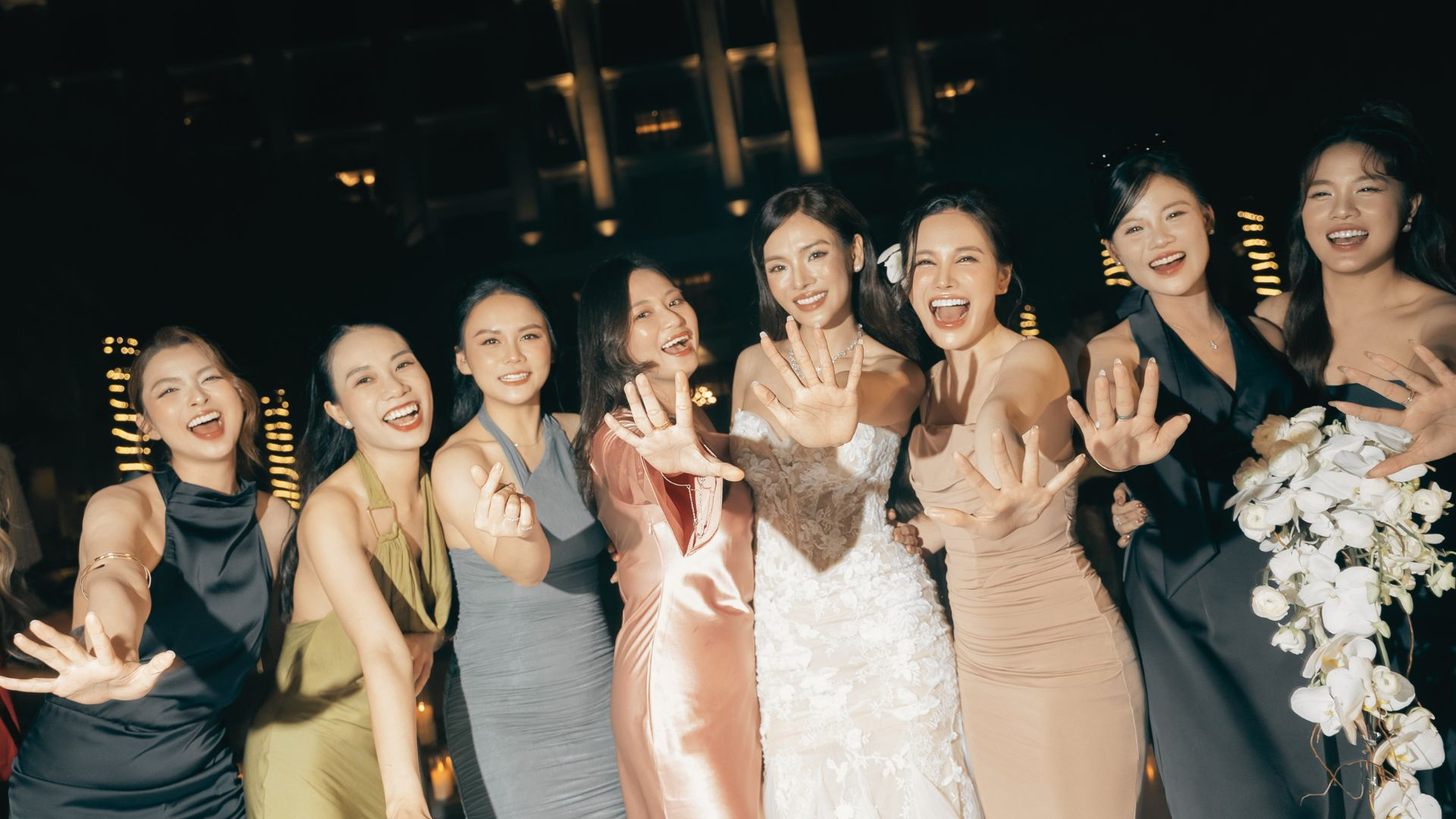 How Bilingual Live Bands Bridge Vietnamese and International Guests at a Multicultural Wedding